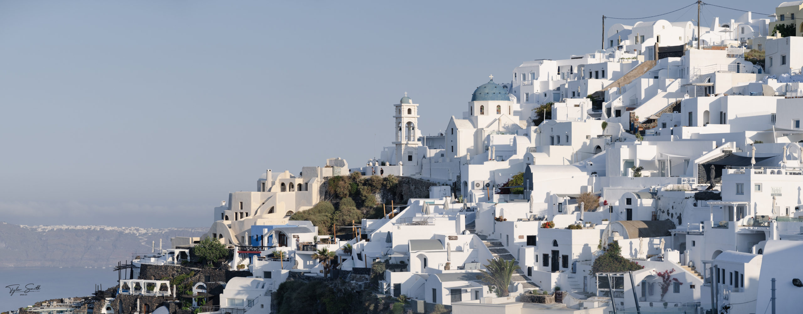 Santorini Island – in search of joyful wandering