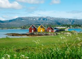 Homes of Sommarøy – open the door to Norway